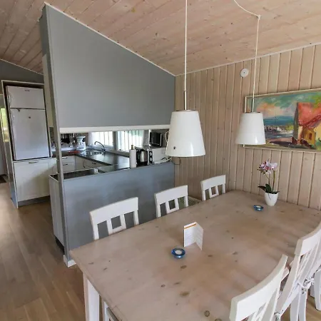 Roir - 250m From The Sea In Bornholm By Interhome 別荘